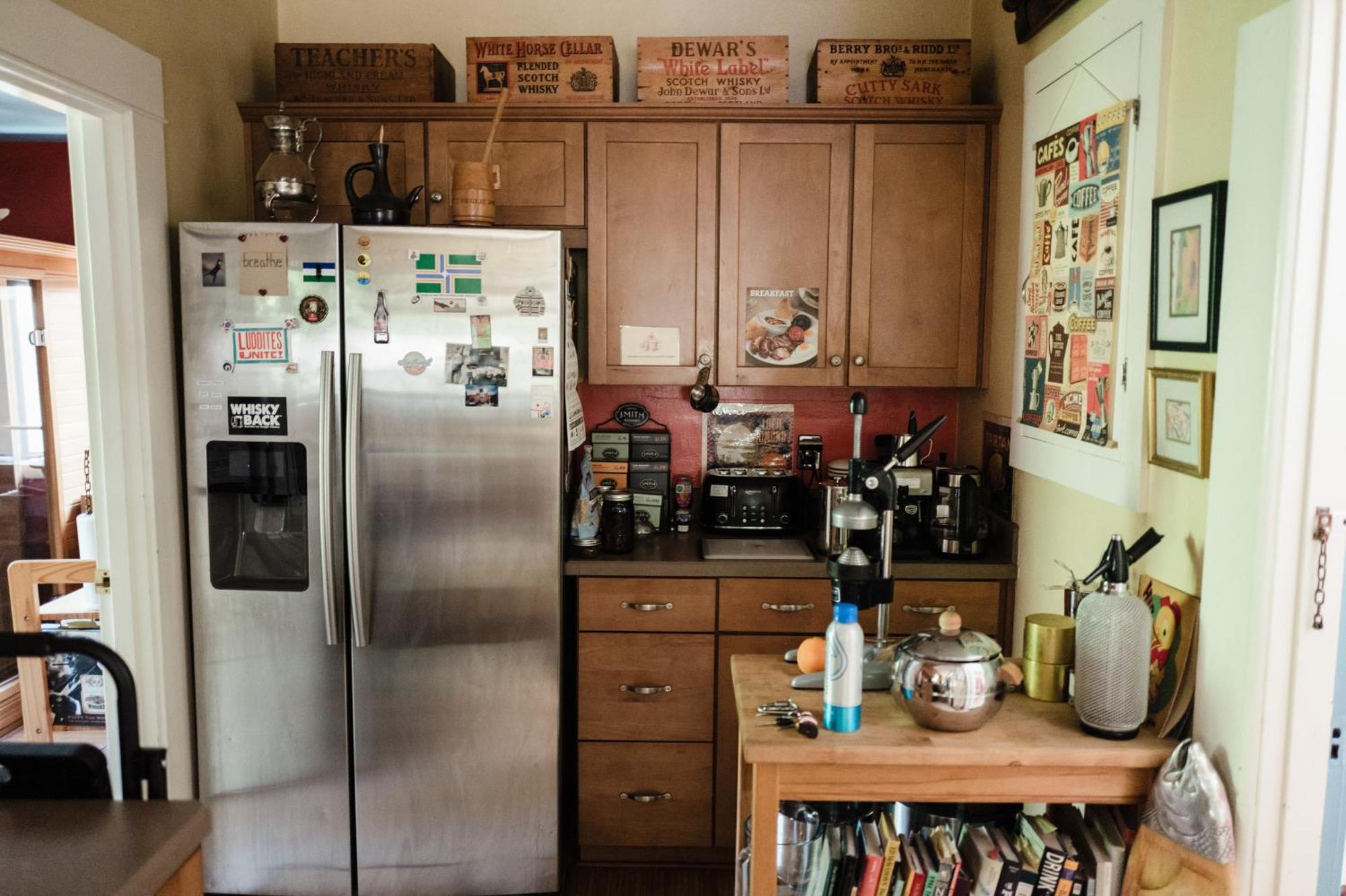 Southeast Portland Comfy & Eclectic Craftsman Home エクステリア 写真